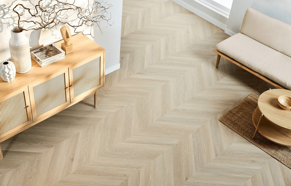 Parchet SPC Arbiton JOHANES OAK 222 CLC CHEVRON 0,55/5x120x600mm