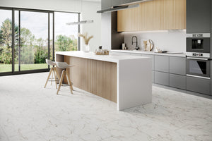 Parchet SPC STONE D2921 CARRARA MARBLE 0,6x40x80cm / 1,92m2