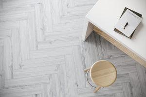 Parchet SPC HB P1007 ICE OAK 0,6x14,8x74cm 1,752m2