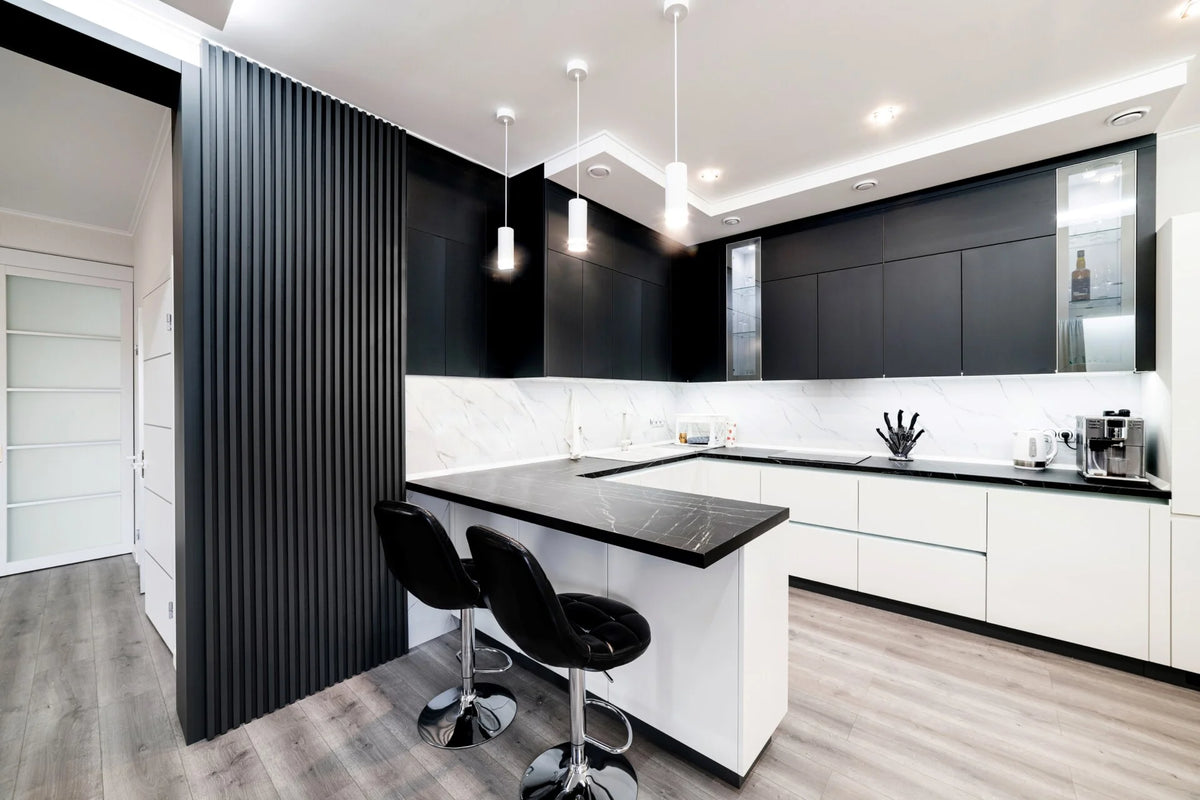 RIFLAJ MDF LINEA SLIM 3 BLACK/BLACK 30x144x2650mm